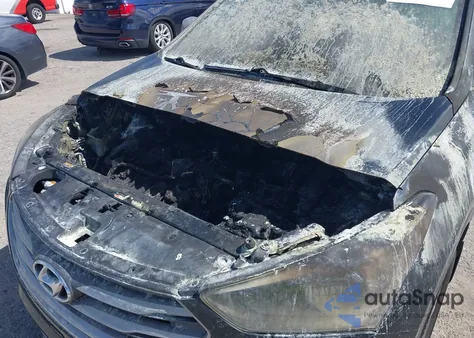 2017 Hyundai Santa Fe Sport 2.4L from USA, damaged, VIN 5NMZU3LB0HH005804